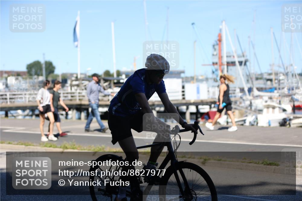 17.08.2025 - KN Förde Triathlon 2025 Yannick Fuchs http://msf.ph/oto/8627977 17.08.2025 13:34:28 Radfahren 410, 438, 535, 542, 549 meine-sportfotos.de
