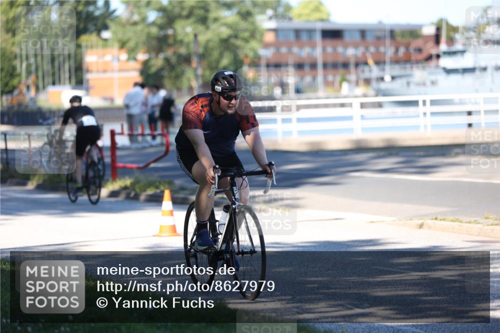 17.08.2025 - KN Förde Triathlon 2025 Yannick Fuchs http://msf.ph/oto/8627979 17.08.2025 13:34:29 Radfahren 410, 438, 535, 542, 549 meine-sportfotos.de