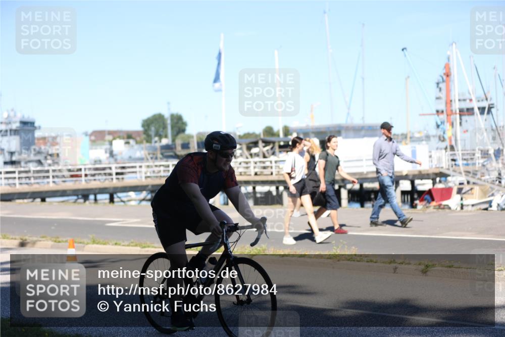 17.08.2025 - KN Förde Triathlon 2025 Yannick Fuchs http://msf.ph/oto/8627984 17.08.2025 13:34:30 Radfahren 410, 438, 535, 542, 535, 549 meine-sportfotos.de