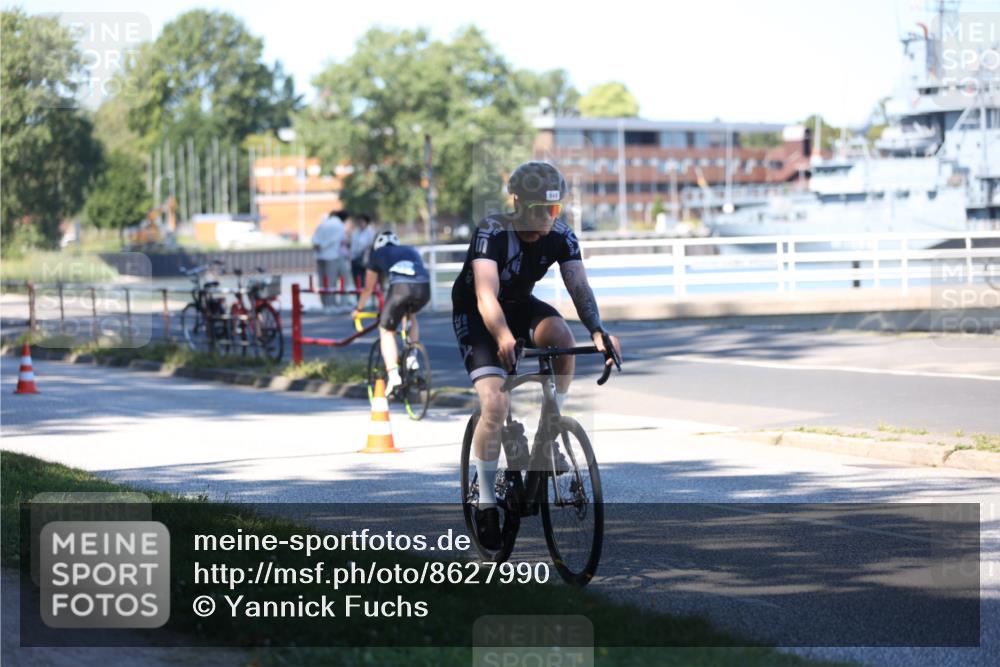 17.08.2025 - KN Förde Triathlon 2025 Yannick Fuchs http://msf.ph/oto/8627990 17.08.2025 13:34:33 Radfahren 410, 542, 410, 438, 535 meine-sportfotos.de