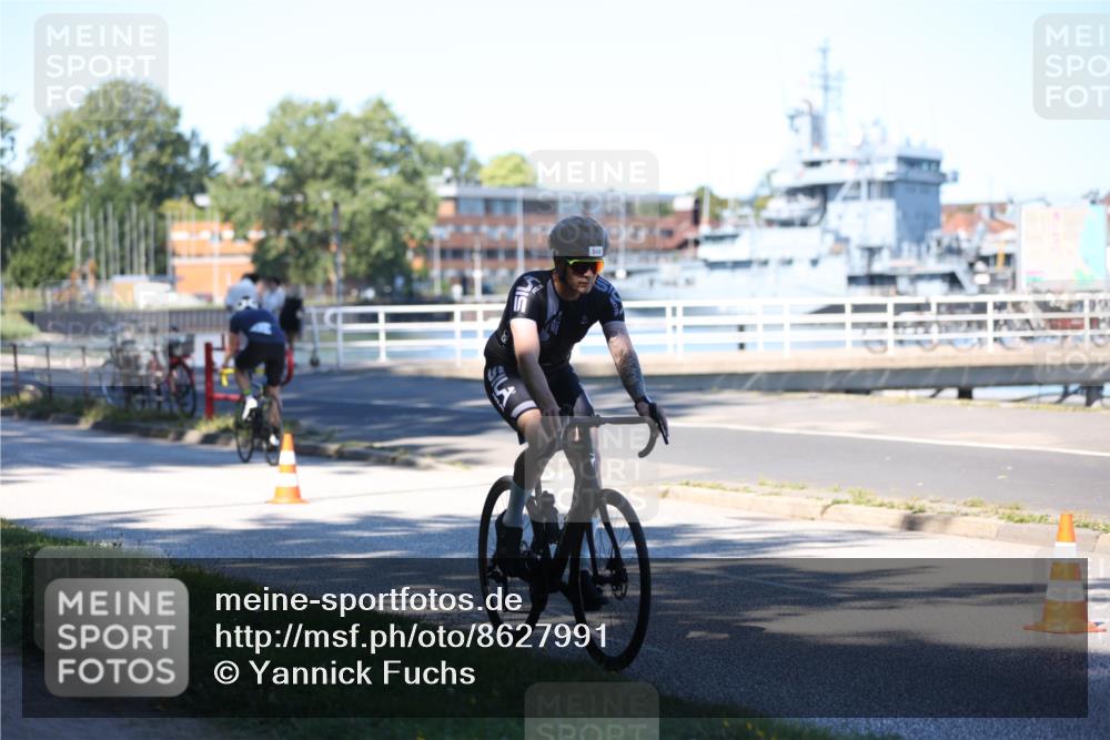 17.08.2025 - KN Förde Triathlon 2025 Yannick Fuchs http://msf.ph/oto/8627991 17.08.2025 13:34:33 Radfahren 410, 542, 410, 438, 535 meine-sportfotos.de