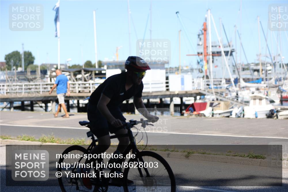 17.08.2025 - KN Förde Triathlon 2025 Yannick Fuchs http://msf.ph/oto/8628003 17.08.2025 13:34:52 Radfahren 484, 486, 524 meine-sportfotos.de