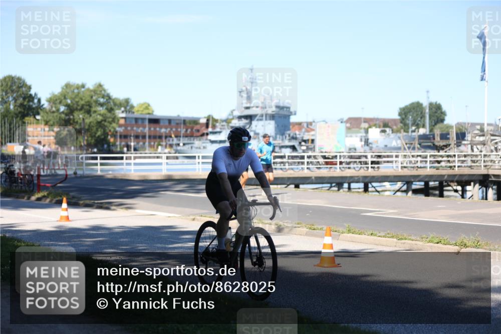 17.08.2025 - KN Förde Triathlon 2025 Yannick Fuchs http://msf.ph/oto/8628025 17.08.2025 13:35:03 Radfahren 514, 524, 527, 484 meine-sportfotos.de