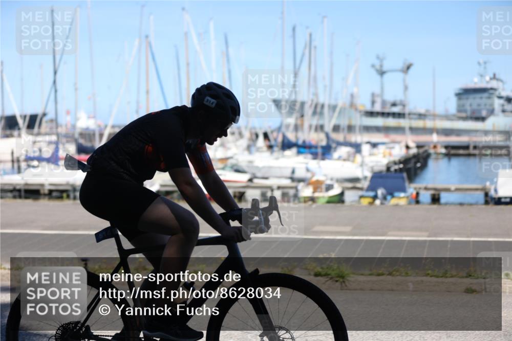 17.08.2025 - KN Förde Triathlon 2025 Yannick Fuchs http://msf.ph/oto/8628034 17.08.2025 13:35:05 Radfahren 514, 527, 484, 524 meine-sportfotos.de