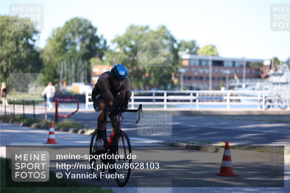 17.08.2025 - KN Förde Triathlon 2025 Yannick Fuchs http://msf.ph/oto/8628103 17.08.2025 14:55:57 Radfahren 5, 7, 8, 9, 10, 16, 7, 16 meine-sportfotos.de