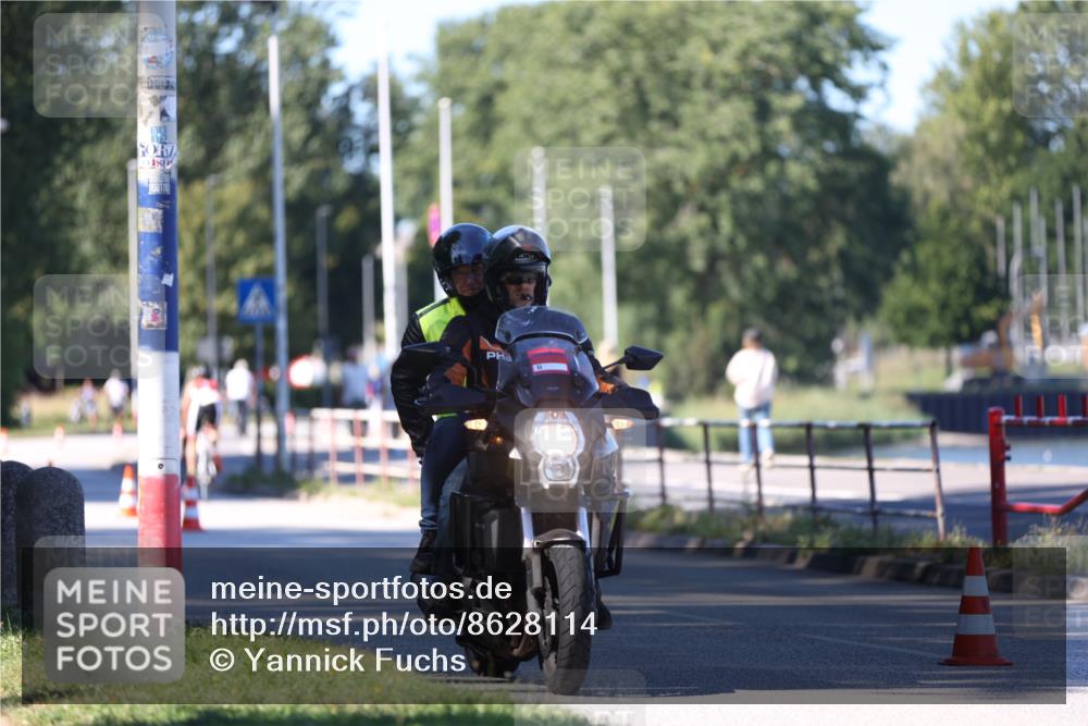 17.08.2025 - KN Förde Triathlon 2025 Yannick Fuchs http://msf.ph/oto/8628114 17.08.2025 14:56:04 Radfahren 8, 9, 11, 5, 10 meine-sportfotos.de