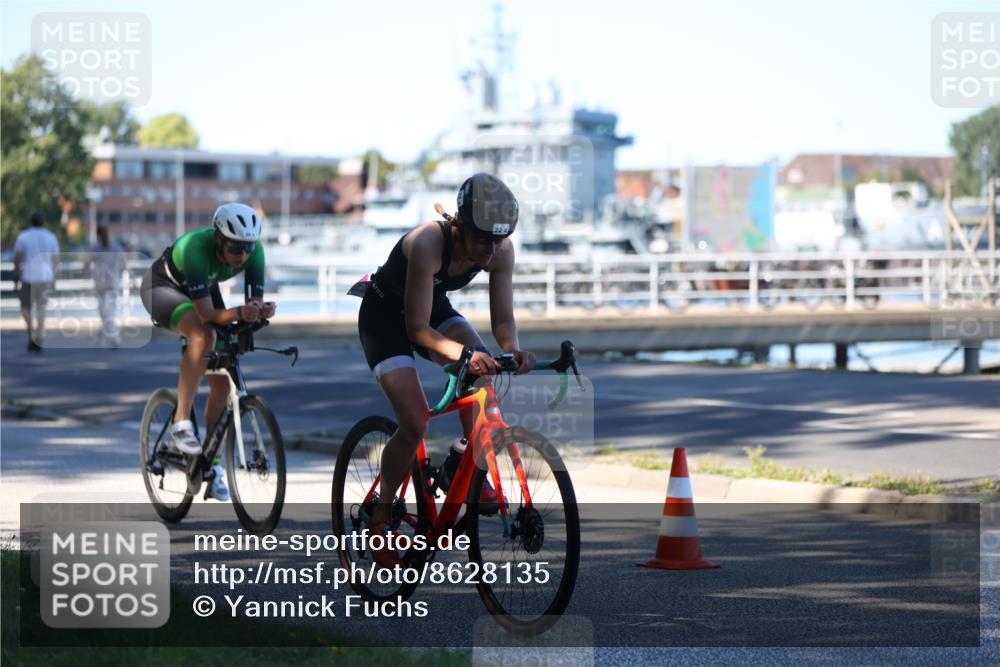 17.08.2025 - KN Förde Triathlon 2025 Yannick Fuchs http://msf.ph/oto/8628135 17.08.2025 15:03:38 Radfahren 22, 25, 30, 36 meine-sportfotos.de