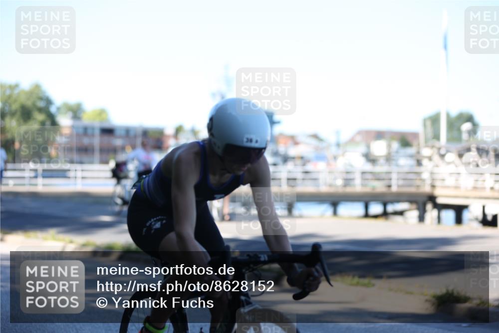 17.08.2025 - KN Förde Triathlon 2025 Yannick Fuchs http://msf.ph/oto/8628152 17.08.2025 15:05:25 Radfahren 20, 25, 36 meine-sportfotos.de