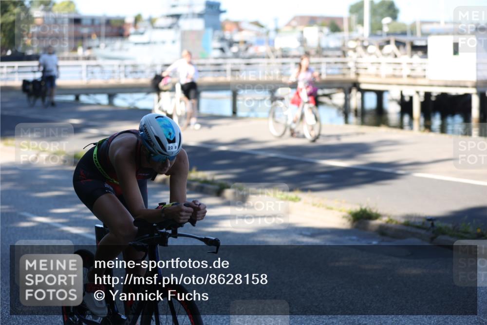 17.08.2025 - KN Förde Triathlon 2025 Yannick Fuchs http://msf.ph/oto/8628158 17.08.2025 15:05:29 Radfahren 20, 25, 36 meine-sportfotos.de