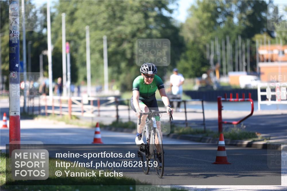 17.08.2025 - KN Förde Triathlon 2025 Yannick Fuchs http://msf.ph/oto/8628159 17.08.2025 15:05:38 Radfahren 19, 29, 20 meine-sportfotos.de