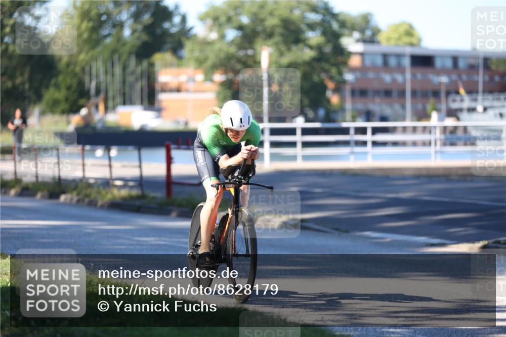 17.08.2025 - KN Förde Triathlon 2025 Yannick Fuchs http://msf.ph/oto/8628179 17.08.2025 15:18:28 Radfahren 6, 9 meine-sportfotos.de