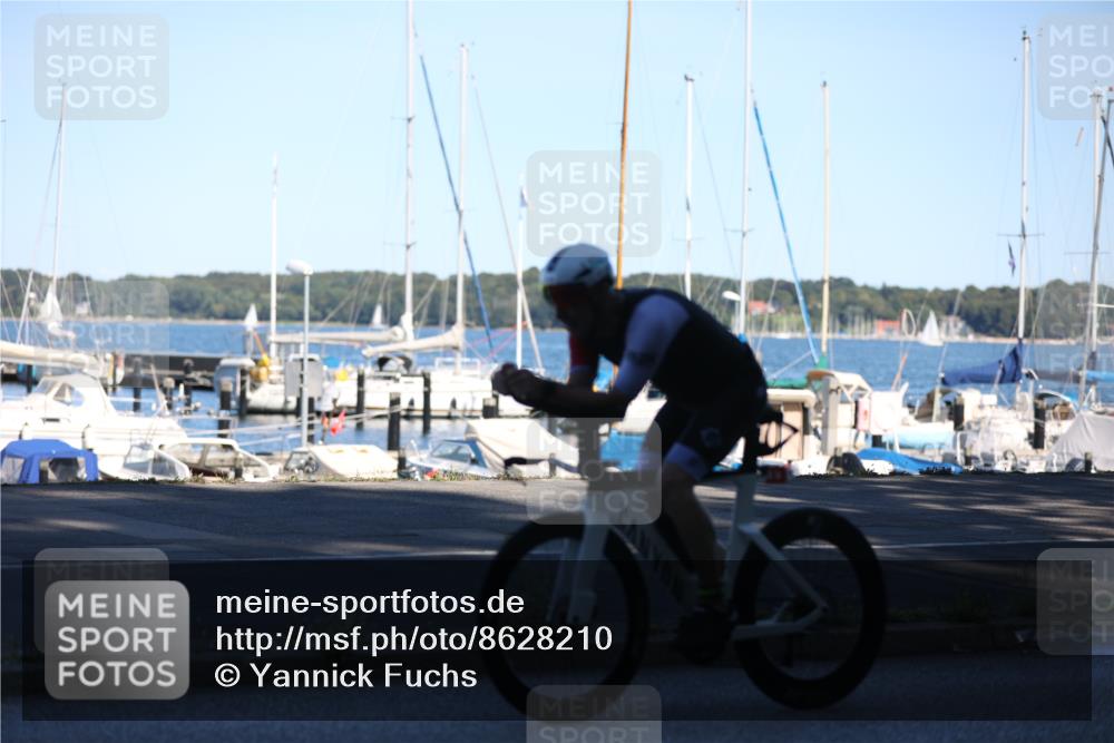17.08.2025 - KN Förde Triathlon 2025 Yannick Fuchs http://msf.ph/oto/8628210 17.08.2025 15:20:31 Radfahren 2, 5, 12 meine-sportfotos.de