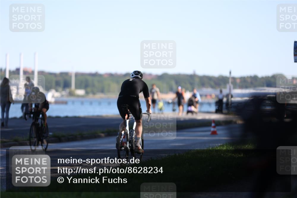 17.08.2025 - KN Förde Triathlon 2025 Yannick Fuchs http://msf.ph/oto/8628234 17.08.2025 15:20:59 Radfahren 1, 7, 10, 15, 10, 11 meine-sportfotos.de