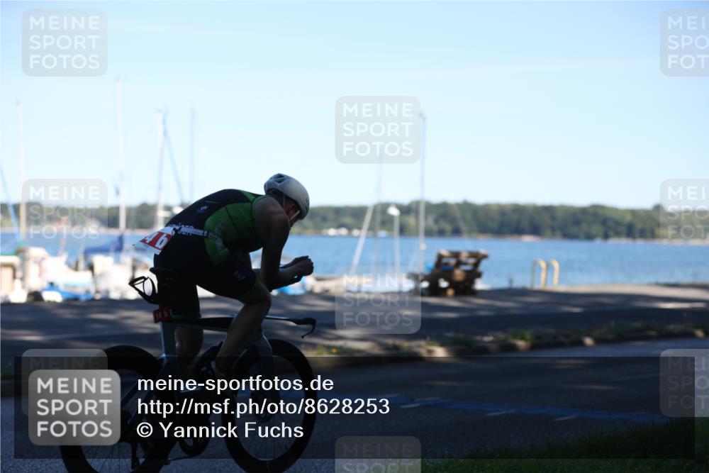 17.08.2025 - KN Förde Triathlon 2025 Yannick Fuchs http://msf.ph/oto/8628253 17.08.2025 15:21:20 Radfahren 14 meine-sportfotos.de