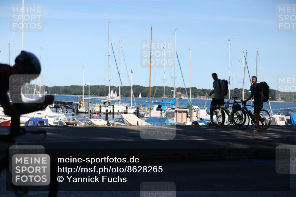 17.08.2025 - KN Förde Triathlon 2025 Yannick Fuchs http://msf.ph/oto/8628265 17.08.2025 15:21:59 Radfahren 5, 8, 12, 4 meine-sportfotos.de
