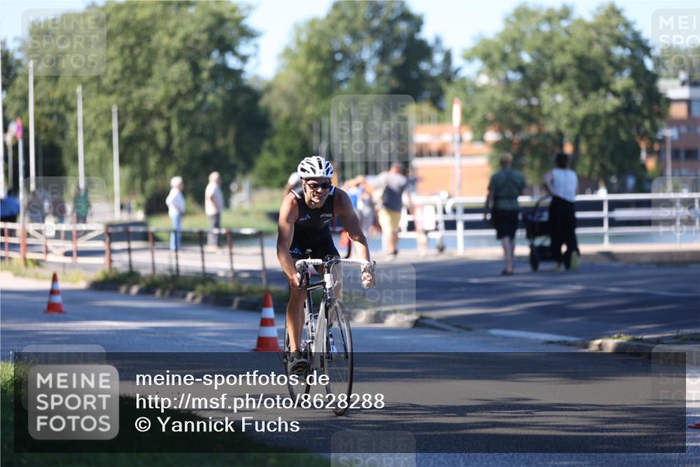 17.08.2025 - KN Förde Triathlon 2025 Yannick Fuchs http://msf.ph/oto/8628288 17.08.2025 15:23:25 Radfahren 4 meine-sportfotos.de