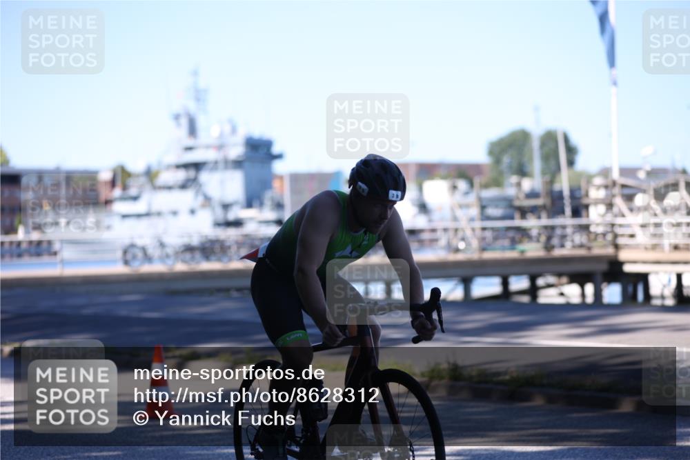 17.08.2025 - KN Förde Triathlon 2025 Yannick Fuchs http://msf.ph/oto/8628312 17.08.2025 15:25:48 Radfahren 3 meine-sportfotos.de