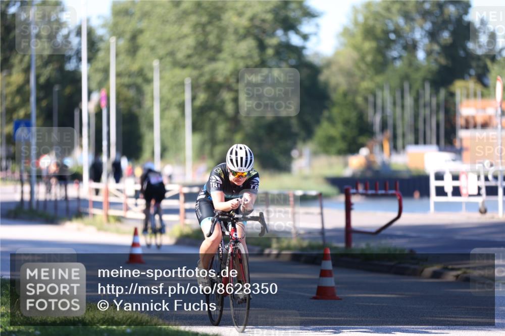 17.08.2025 - KN Förde Triathlon 2025 Yannick Fuchs http://msf.ph/oto/8628350 17.08.2025 15:28:20 Radfahren 24, 32, 22 meine-sportfotos.de