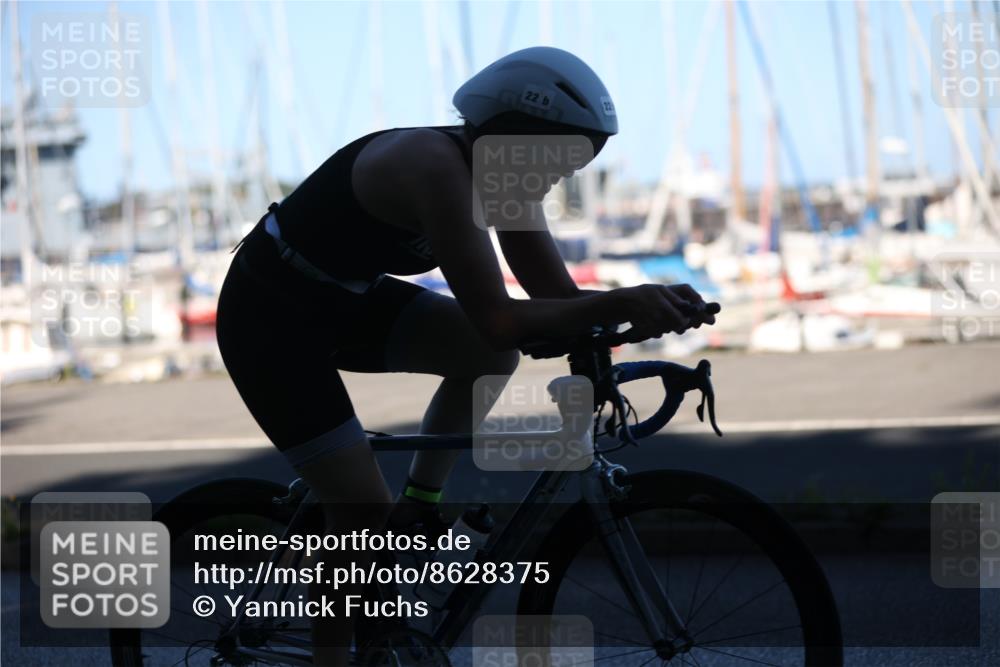 17.08.2025 - KN Förde Triathlon 2025 Yannick Fuchs http://msf.ph/oto/8628375 17.08.2025 15:29:53 Radfahren 22, 24 meine-sportfotos.de