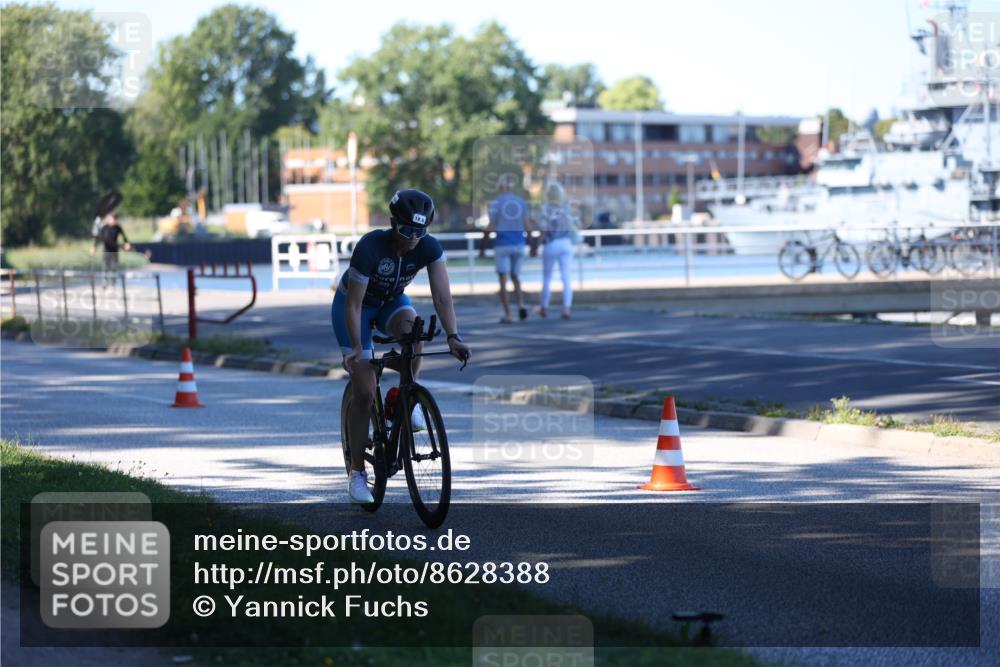 17.08.2025 - KN Förde Triathlon 2025 Yannick Fuchs http://msf.ph/oto/8628388 17.08.2025 15:31:44 Radfahren 18, 27 meine-sportfotos.de