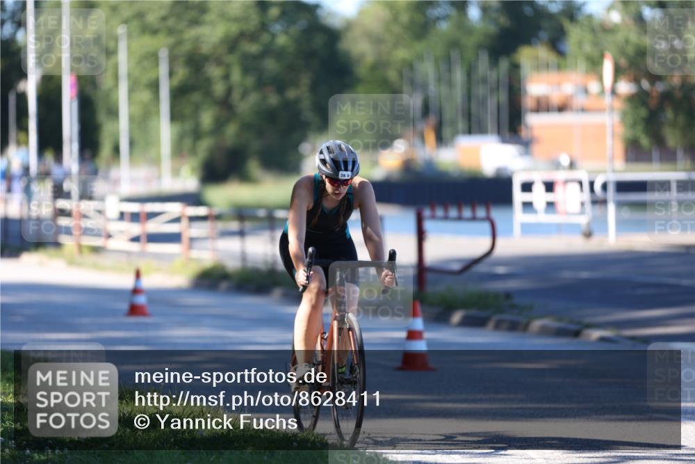 17.08.2025 - KN Förde Triathlon 2025 Yannick Fuchs http://msf.ph/oto/8628411 17.08.2025 15:33:06 Radfahren 20, 29, 36 meine-sportfotos.de
