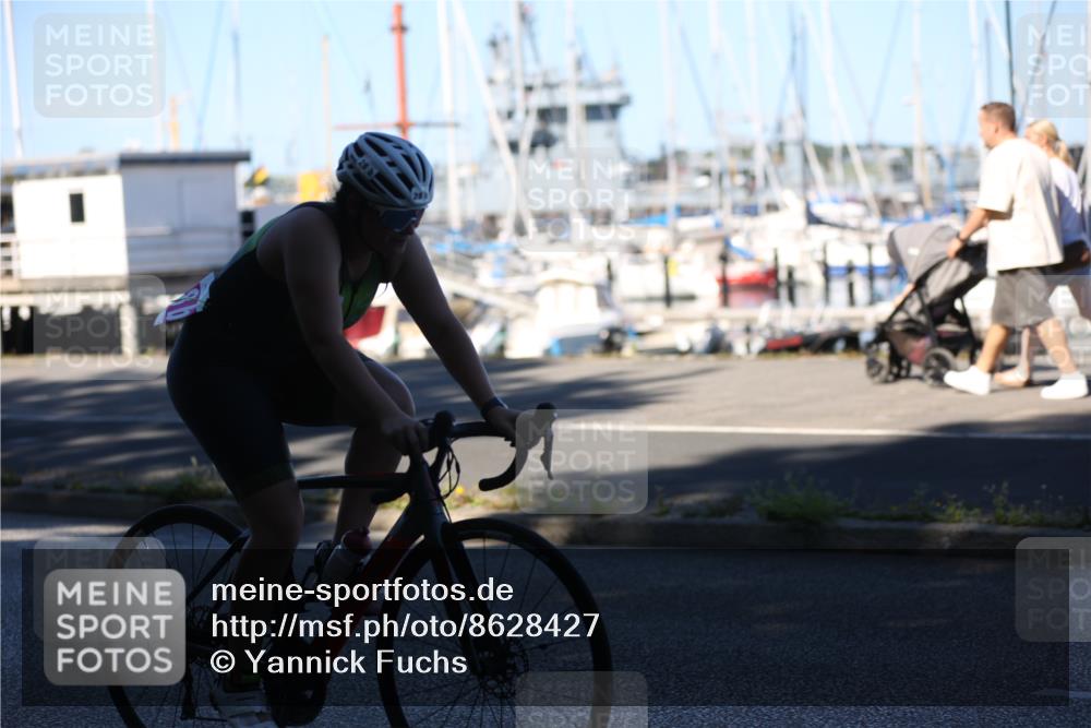 17.08.2025 - KN Förde Triathlon 2025 Yannick Fuchs http://msf.ph/oto/8628427 17.08.2025 15:34:06 Radfahren 21, 28 meine-sportfotos.de