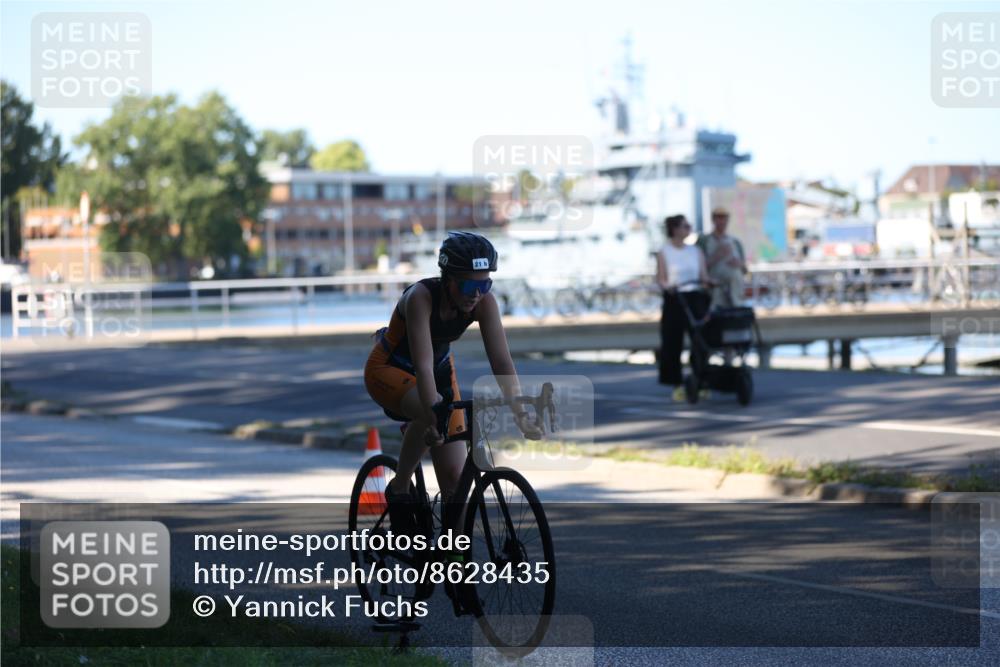 17.08.2025 - KN Förde Triathlon 2025 Yannick Fuchs http://msf.ph/oto/8628435 17.08.2025 15:34:13 Radfahren 21, 28 meine-sportfotos.de