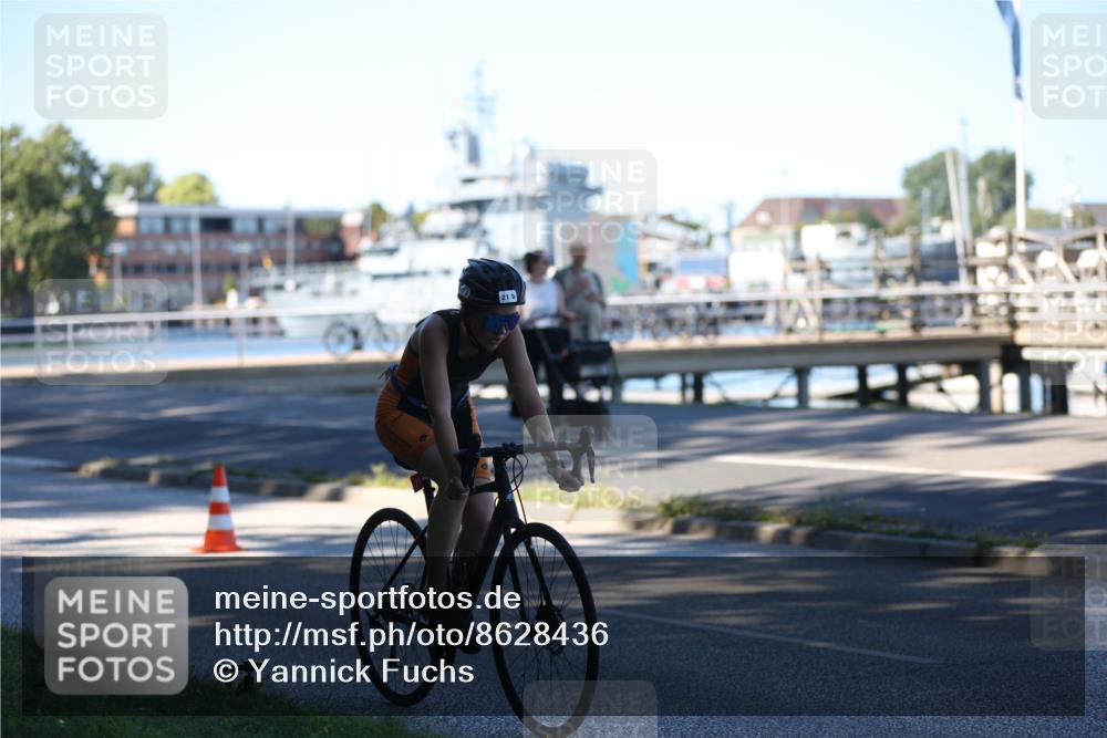 17.08.2025 - KN Förde Triathlon 2025 Yannick Fuchs http://msf.ph/oto/8628436 17.08.2025 15:34:13 Radfahren 21, 28 meine-sportfotos.de
