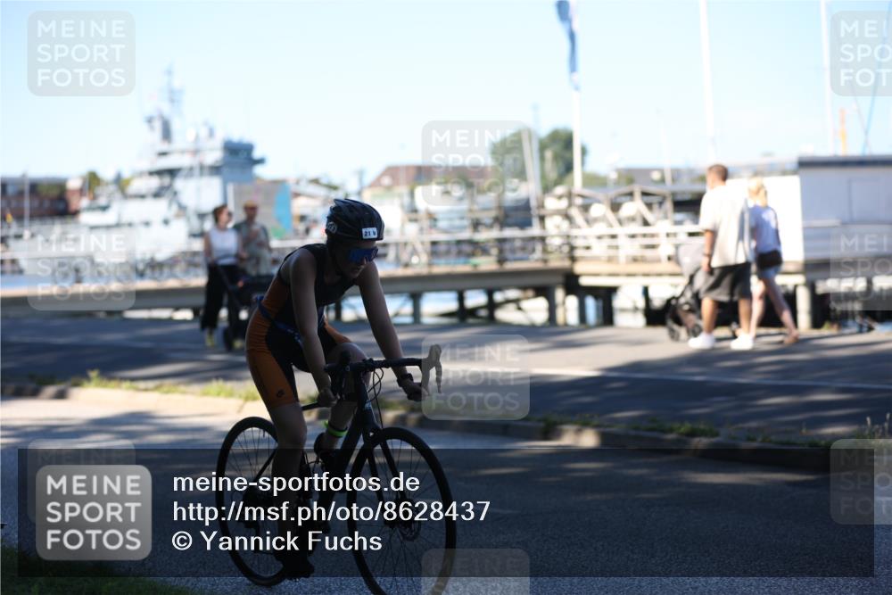 17.08.2025 - KN Förde Triathlon 2025 Yannick Fuchs http://msf.ph/oto/8628437 17.08.2025 15:34:14 Radfahren 21, 28 meine-sportfotos.de