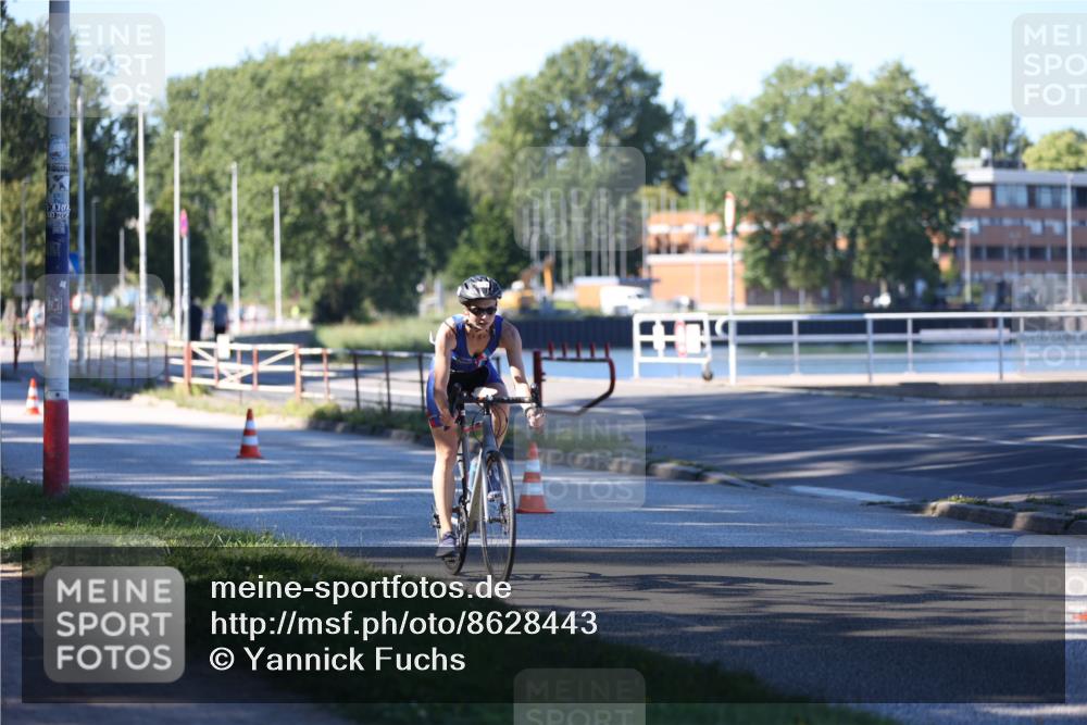 17.08.2025 - KN Förde Triathlon 2025 Yannick Fuchs http://msf.ph/oto/8628443 17.08.2025 15:34:24 Radfahren 23 meine-sportfotos.de