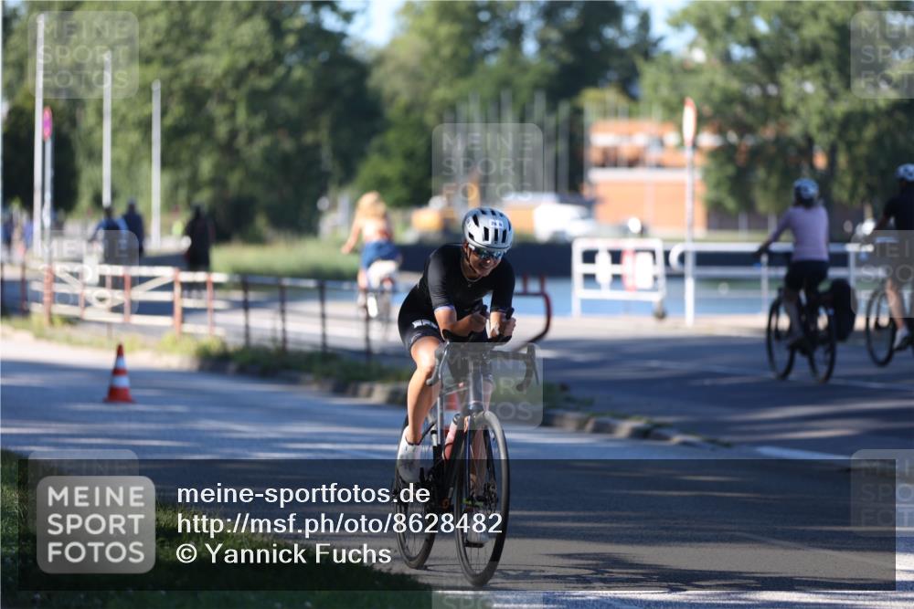 17.08.2025 - KN Förde Triathlon 2025 Yannick Fuchs http://msf.ph/oto/8628482 17.08.2025 15:36:43 Radfahren 26 meine-sportfotos.de