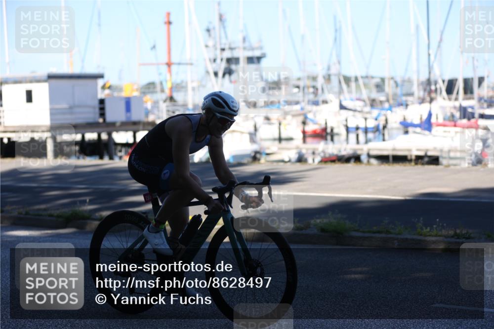 17.08.2025 - KN Förde Triathlon 2025 Yannick Fuchs http://msf.ph/oto/8628497 17.08.2025 15:37:09 Radfahren 25 meine-sportfotos.de