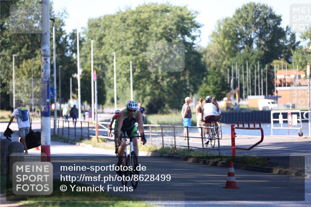 17.08.2025 - KN Förde Triathlon 2025 Yannick Fuchs http://msf.ph/oto/8628499 17.08.2025 15:40:24 Radfahren 19, 16 meine-sportfotos.de