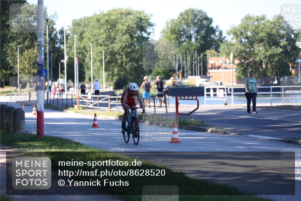 17.08.2025 - KN Förde Triathlon 2025 Yannick Fuchs http://msf.ph/oto/8628520 17.08.2025 15:41:41 Radfahren 16 meine-sportfotos.de