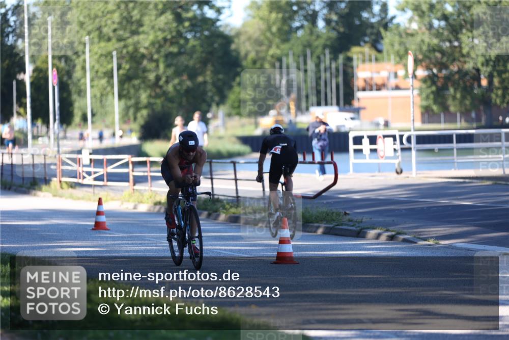 17.08.2025 - KN Förde Triathlon 2025 Yannick Fuchs http://msf.ph/oto/8628543 17.08.2025 15:45:08 Radfahren 2, 10 meine-sportfotos.de
