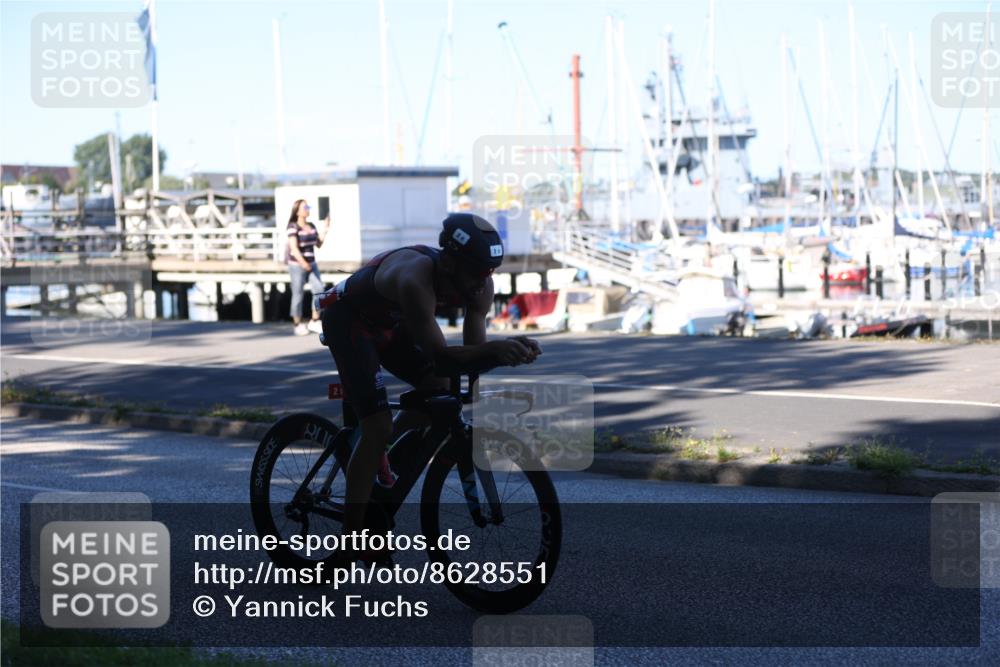 17.08.2025 - KN Förde Triathlon 2025 Yannick Fuchs http://msf.ph/oto/8628551 17.08.2025 15:45:10 Radfahren 2, 10 meine-sportfotos.de