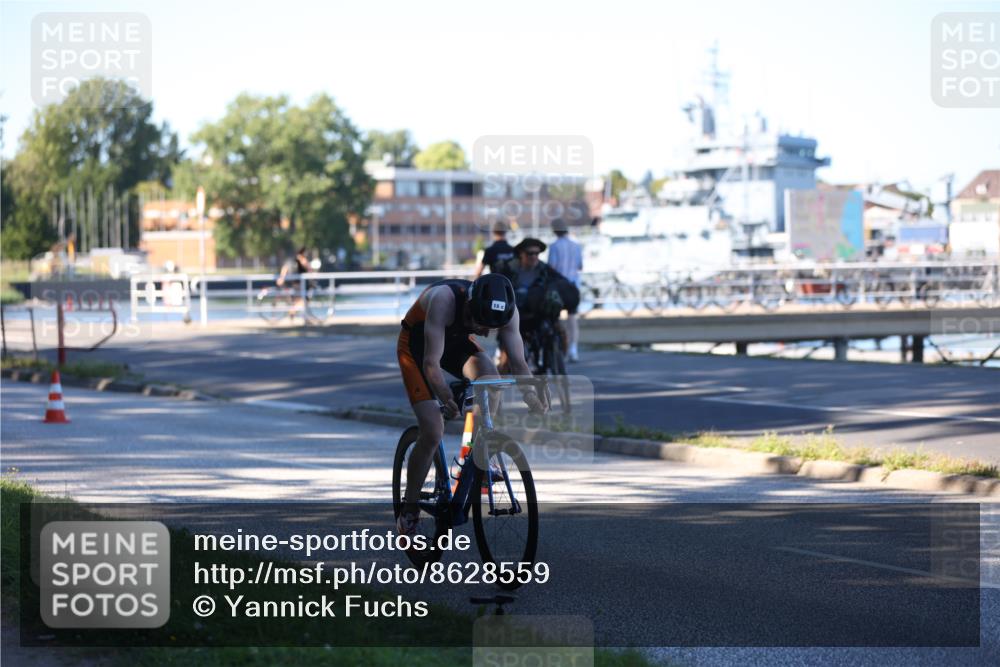 17.08.2025 - KN Förde Triathlon 2025 Yannick Fuchs http://msf.ph/oto/8628559 17.08.2025 15:47:32 Radfahren 12, 15 meine-sportfotos.de