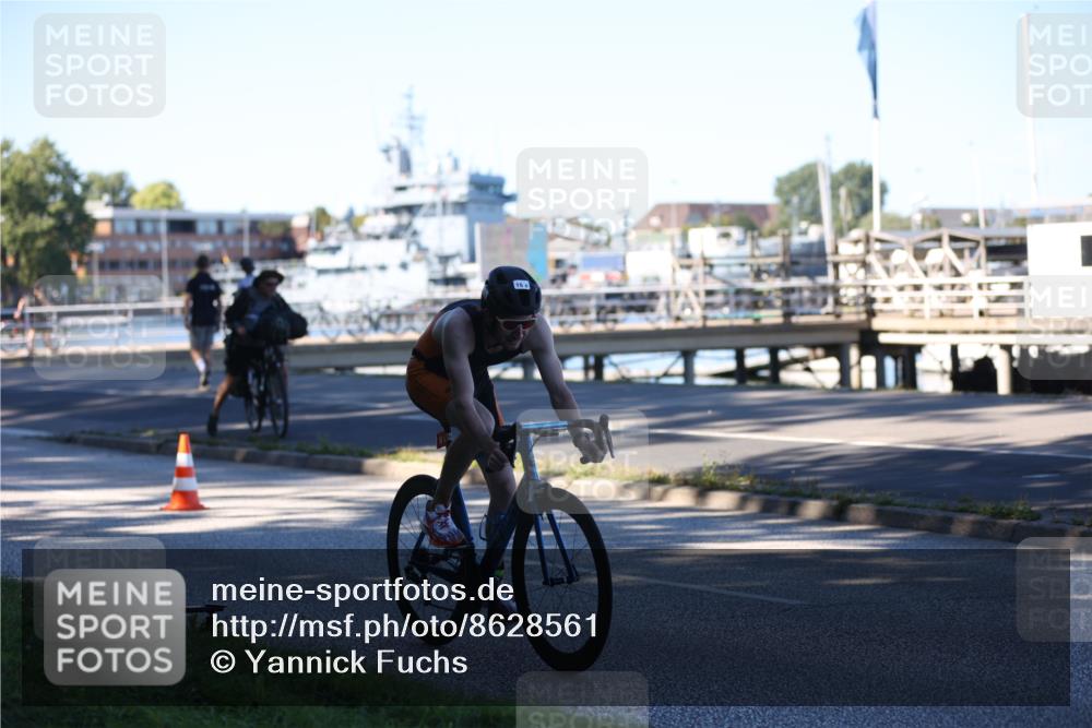17.08.2025 - KN Förde Triathlon 2025 Yannick Fuchs http://msf.ph/oto/8628561 17.08.2025 15:47:32 Radfahren 12, 15 meine-sportfotos.de