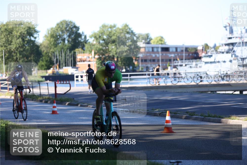 17.08.2025 - KN Förde Triathlon 2025 Yannick Fuchs http://msf.ph/oto/8628568 17.08.2025 15:47:41 Radfahren 11, 12, 15 meine-sportfotos.de