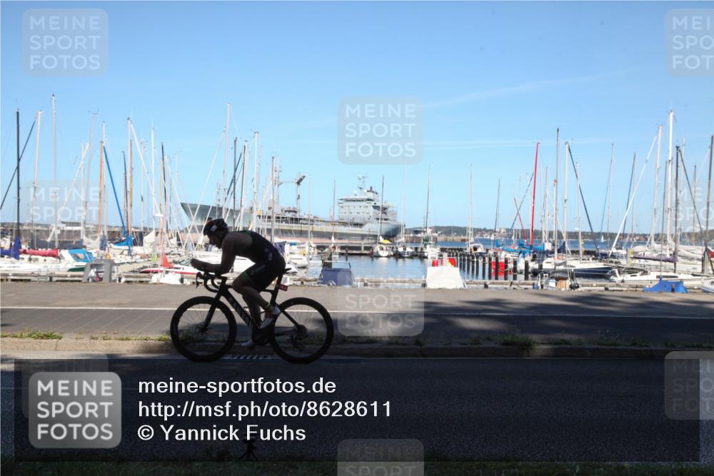 17.08.2025 - KN Förde Triathlon 2025 Yannick Fuchs http://msf.ph/oto/8628611 17.08.2025 14:55:10 Radfahren  meine-sportfotos.de