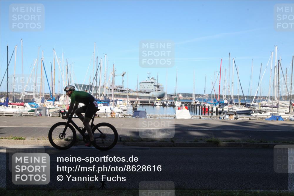 17.08.2025 - KN Förde Triathlon 2025 Yannick Fuchs http://msf.ph/oto/8628616 17.08.2025 14:55:32 Radfahren  meine-sportfotos.de
