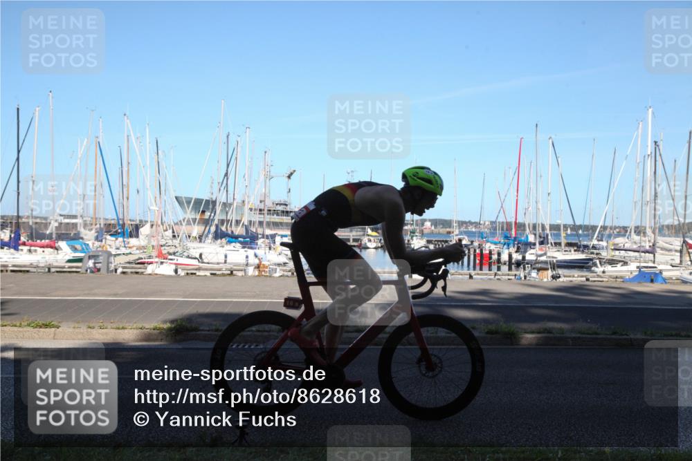 17.08.2025 - KN Förde Triathlon 2025 Yannick Fuchs http://msf.ph/oto/8628618 17.08.2025 14:55:54 Radfahren  meine-sportfotos.de