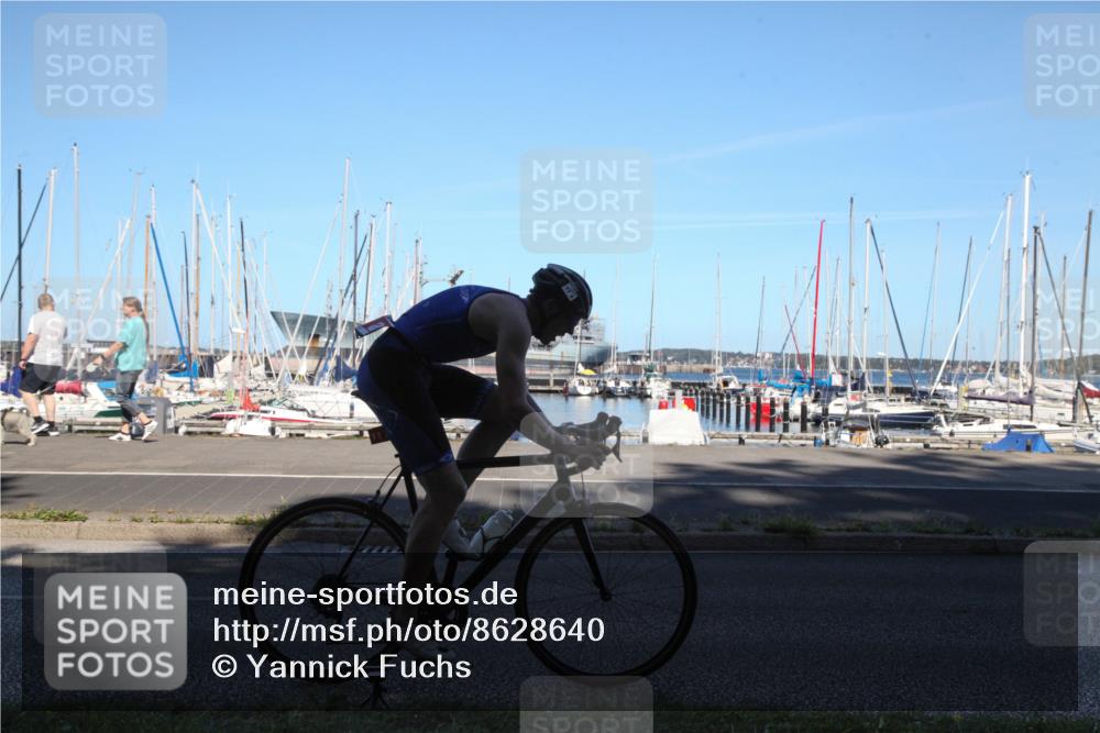 17.08.2025 - KN Förde Triathlon 2025 Yannick Fuchs http://msf.ph/oto/8628640 17.08.2025 14:57:43 Radfahren  meine-sportfotos.de