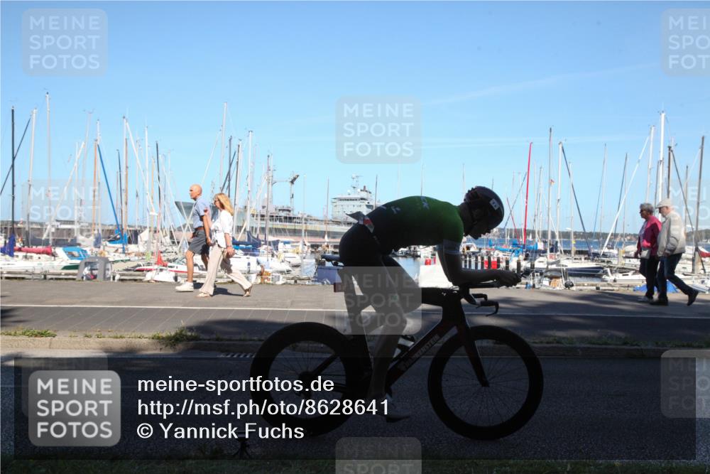 17.08.2025 - KN Förde Triathlon 2025 Yannick Fuchs http://msf.ph/oto/8628641 17.08.2025 14:57:56 Radfahren  meine-sportfotos.de