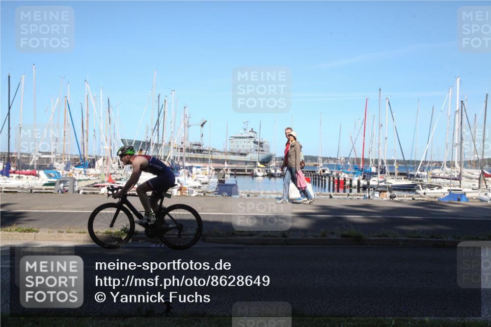 17.08.2025 - KN Förde Triathlon 2025 Yannick Fuchs http://msf.ph/oto/8628649 17.08.2025 15:01:11 Radfahren  meine-sportfotos.de