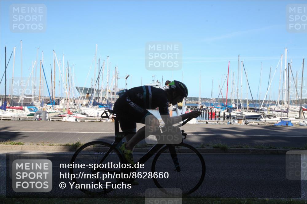 17.08.2025 - KN Förde Triathlon 2025 Yannick Fuchs http://msf.ph/oto/8628660 17.08.2025 15:02:57 Radfahren  meine-sportfotos.de