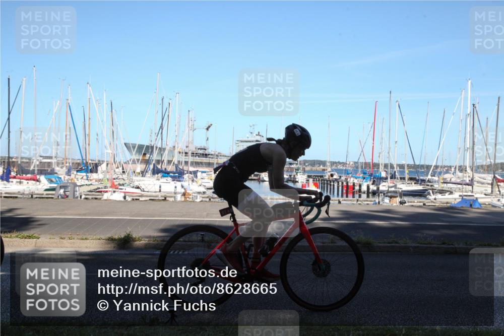 17.08.2025 - KN Förde Triathlon 2025 Yannick Fuchs http://msf.ph/oto/8628665 17.08.2025 15:03:38 Radfahren  meine-sportfotos.de