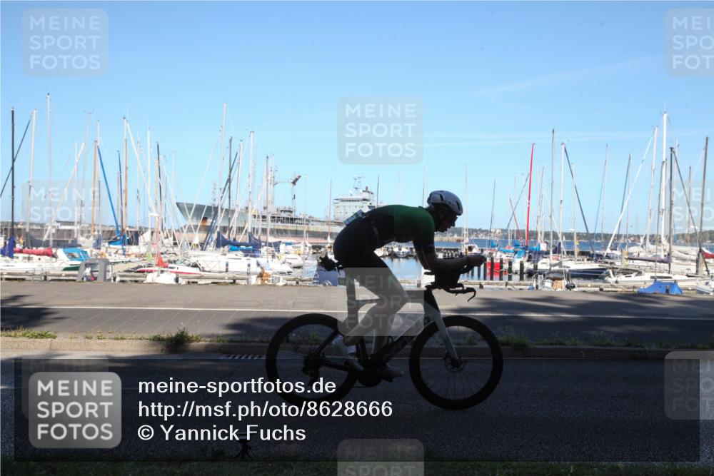 17.08.2025 - KN Förde Triathlon 2025 Yannick Fuchs http://msf.ph/oto/8628666 17.08.2025 15:03:39 Radfahren  meine-sportfotos.de