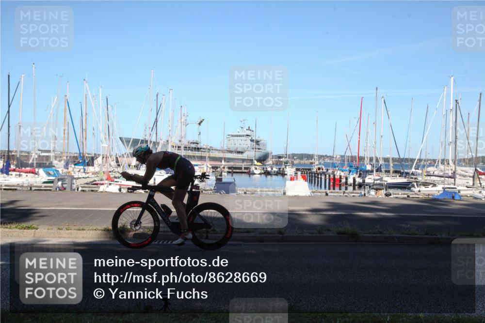 17.08.2025 - KN Förde Triathlon 2025 Yannick Fuchs http://msf.ph/oto/8628669 17.08.2025 15:03:53 Radfahren  meine-sportfotos.de