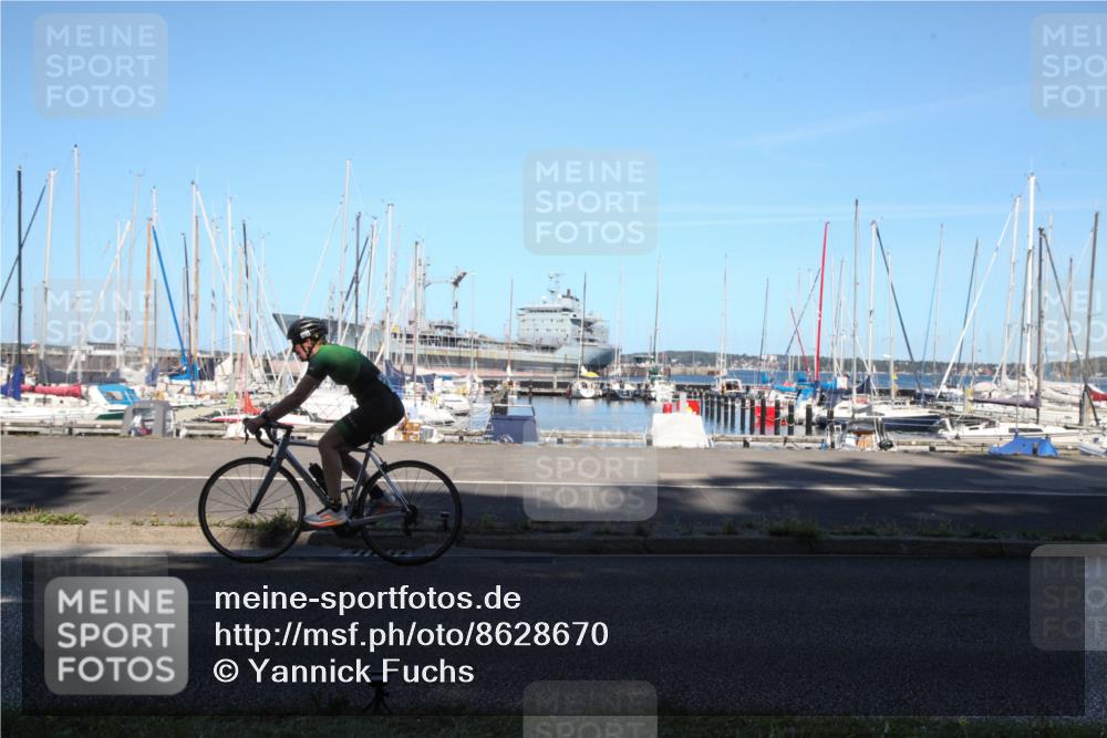 17.08.2025 - KN Förde Triathlon 2025 Yannick Fuchs http://msf.ph/oto/8628670 17.08.2025 15:04:00 Radfahren  meine-sportfotos.de